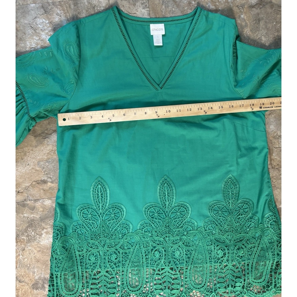 Chico's Size 1 Green Cotton Embroidered Lace Bell Sleeve V-neck Boho Blouse Med - Picture 4 of 4